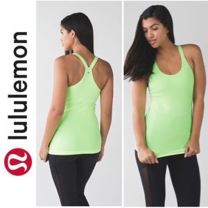 Lululemon Green Tank. Gently Used.